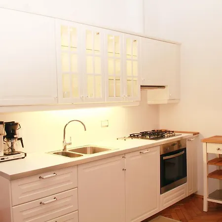 Bilkova Apartment